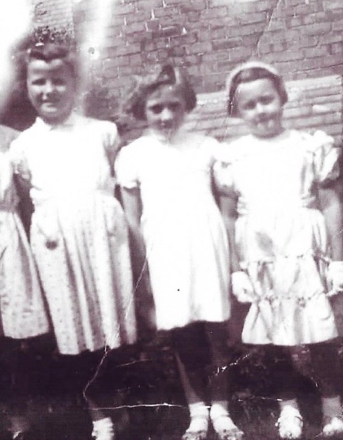 Jenny Linicker, Dianne Roberts, Pamela Pegg 