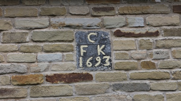 Date stone